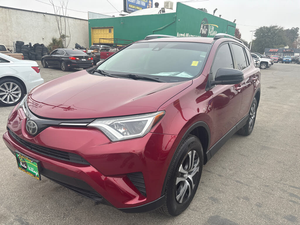 2018 Toyota RAV4 LE