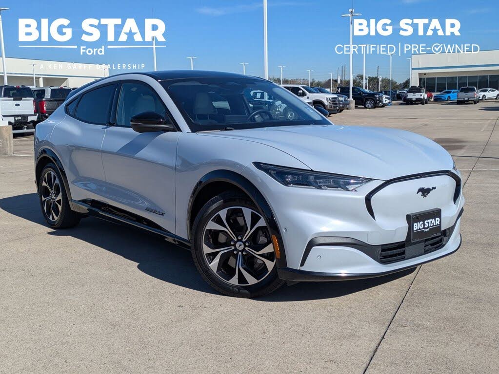 2021 Ford Mustang Mach-E Premium RWD