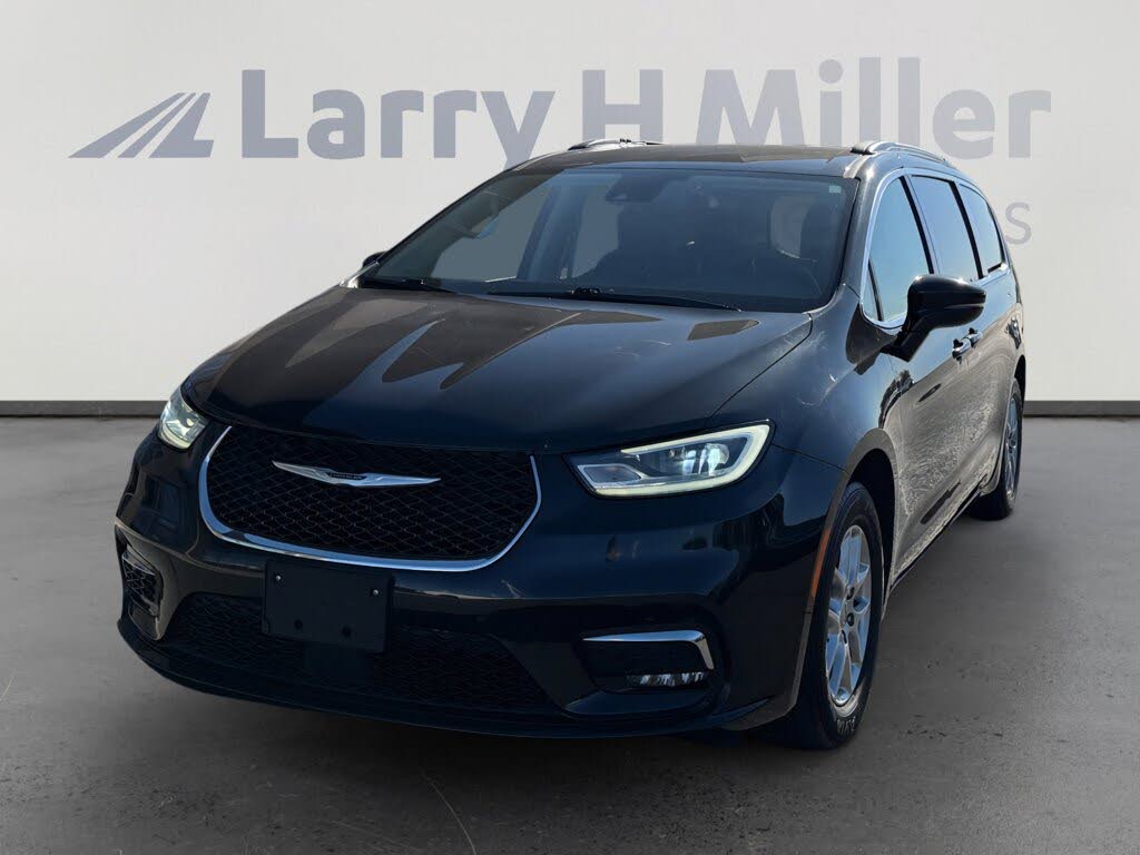 2022 Chrysler Pacifica Touring L FWD