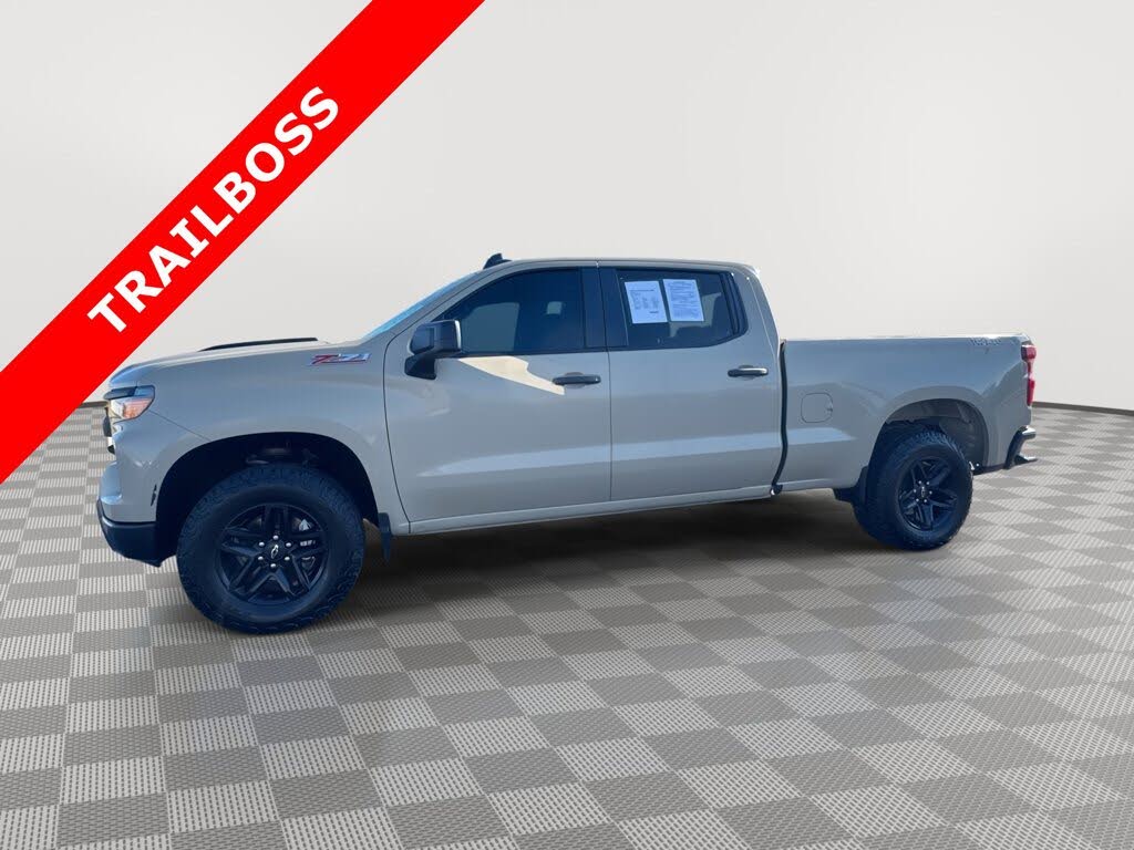 2023 Chevrolet Silverado 1500 Custom Trail Boss Crew Cab 4WD