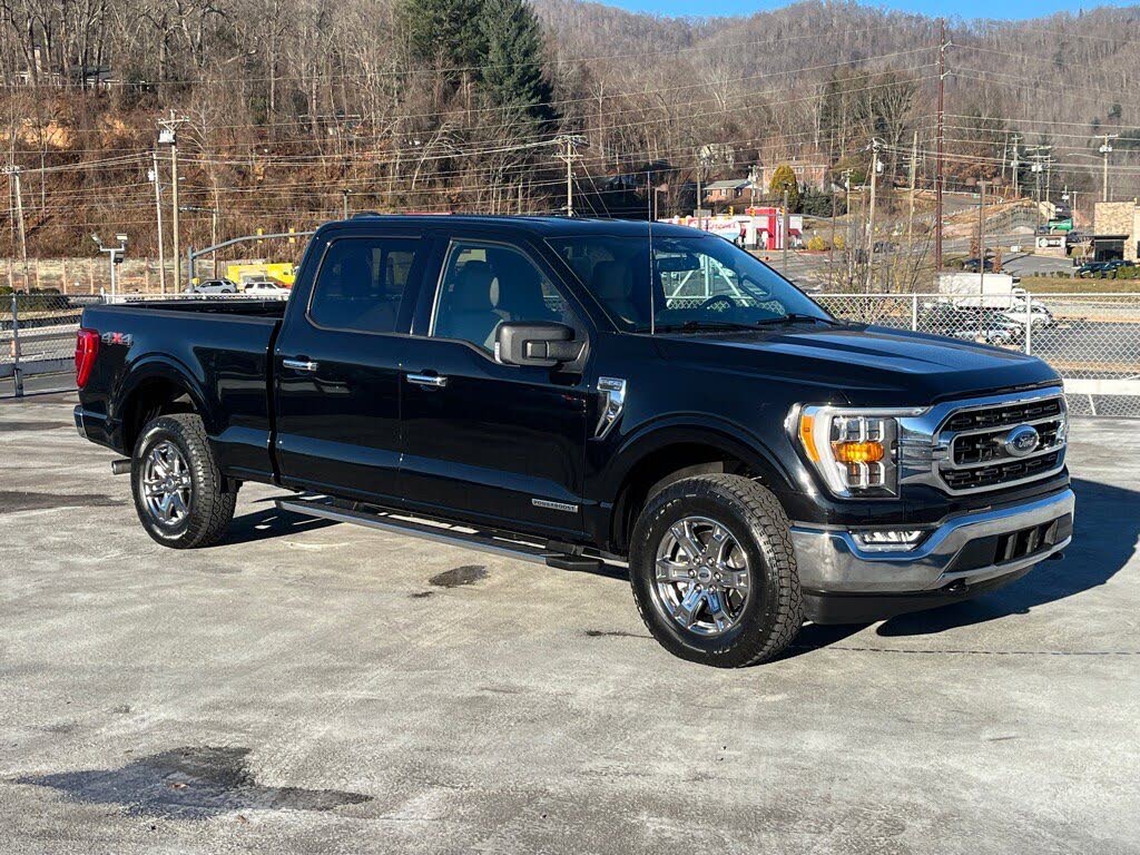 2023 Ford F-150 XLT SuperCrew 4WD