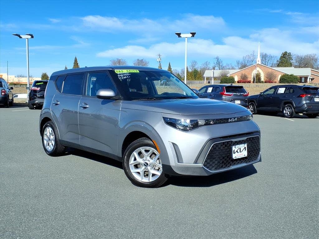 2023 Kia Soul LX FWD