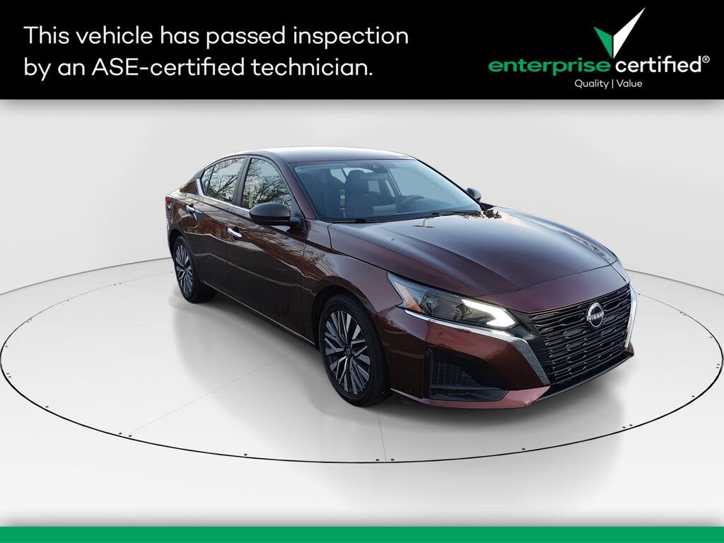 2024 Nissan Altima 2.5 SV FWD