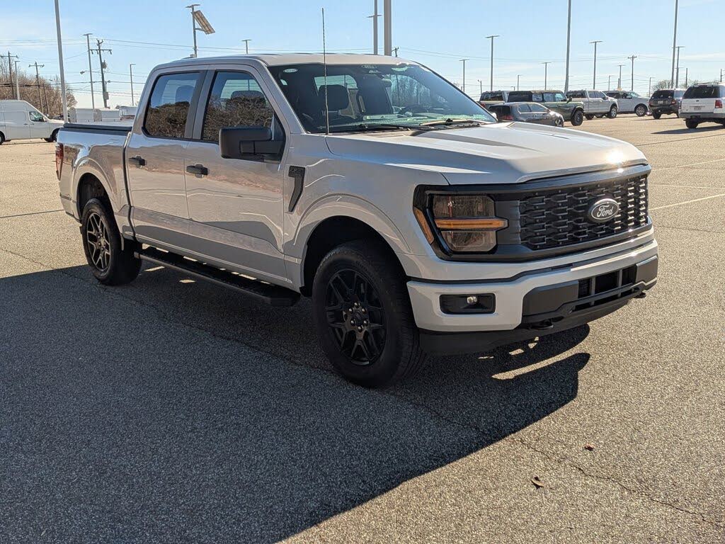 2025 Ford F-150 STX 4dr SuperCrew 4WD