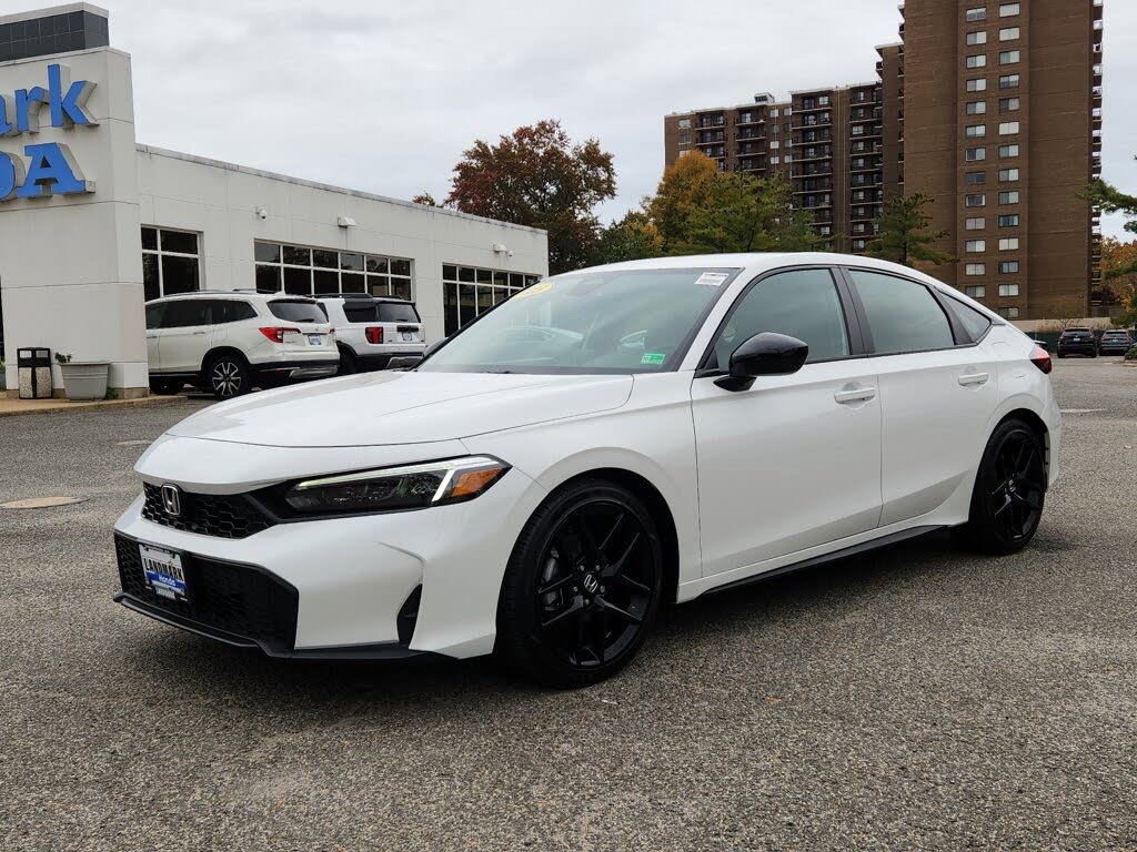 2025 Honda Civic Hatchback Sport FWD