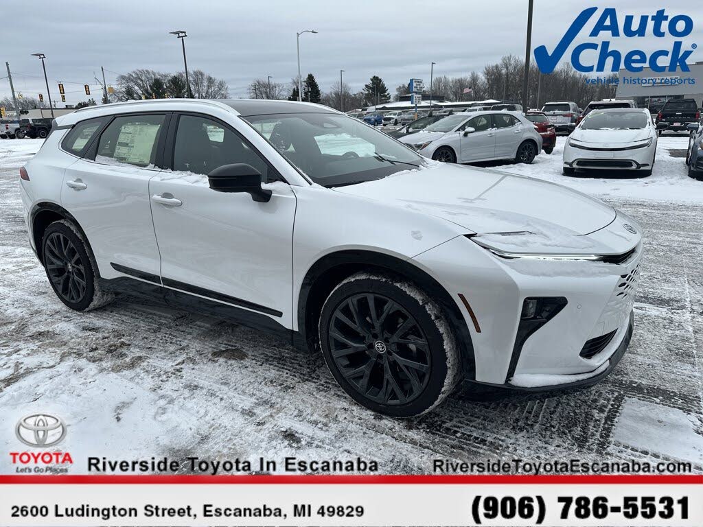 2025 Toyota Crown Signia Limited AWD