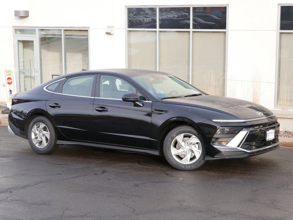 2025 Hyundai Sonata SE FWD