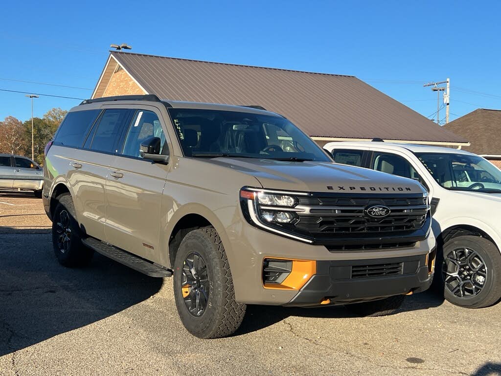 2026 Ford Expedition Tremor 4WD