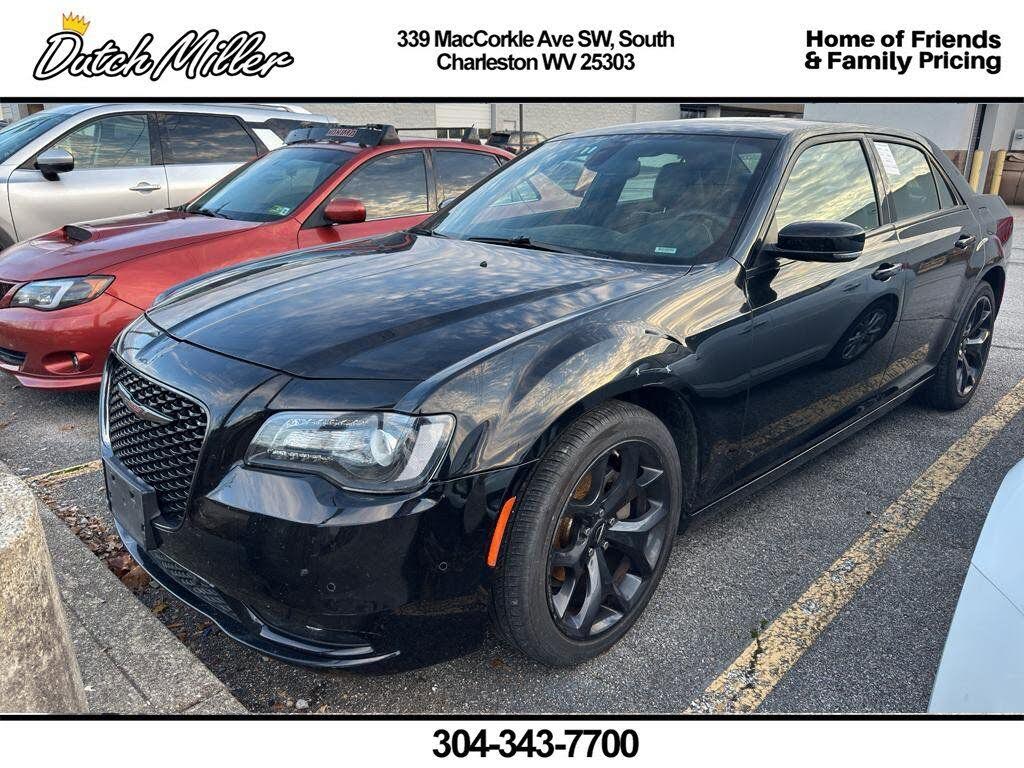 2023 Chrysler 300 S V6 RWD