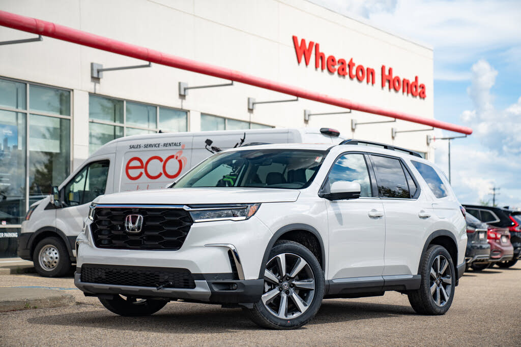 2025 Honda Pilot Touring AWD