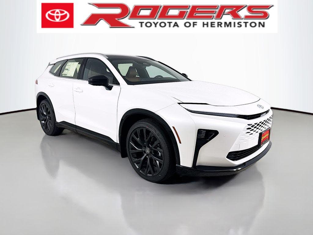 2025 Toyota Crown Signia Limited AWD