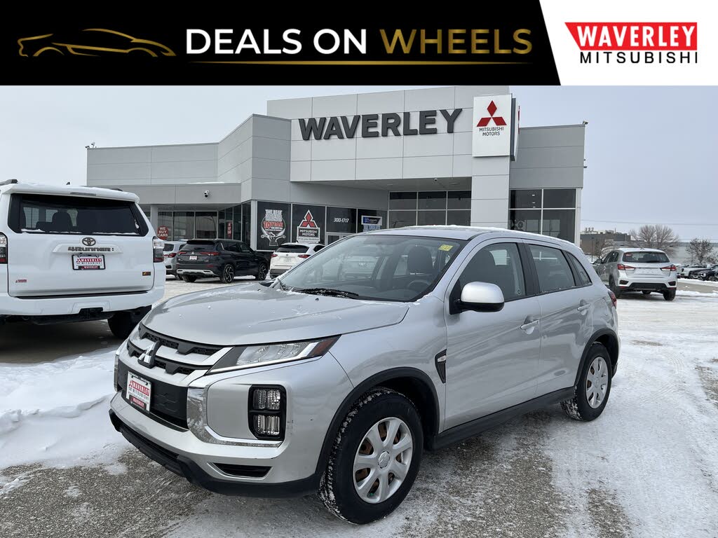 2021 Mitsubishi RVR ES FWD