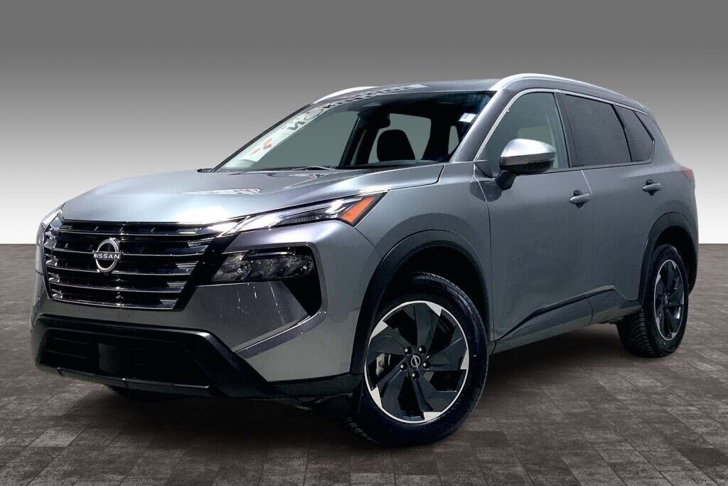 Nissan Rogue SV Moonroof AWD 2024