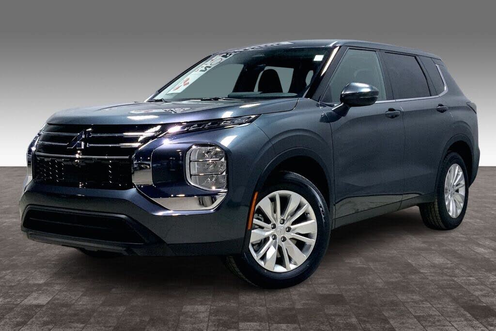 2025 Mitsubishi Outlander ES FWD