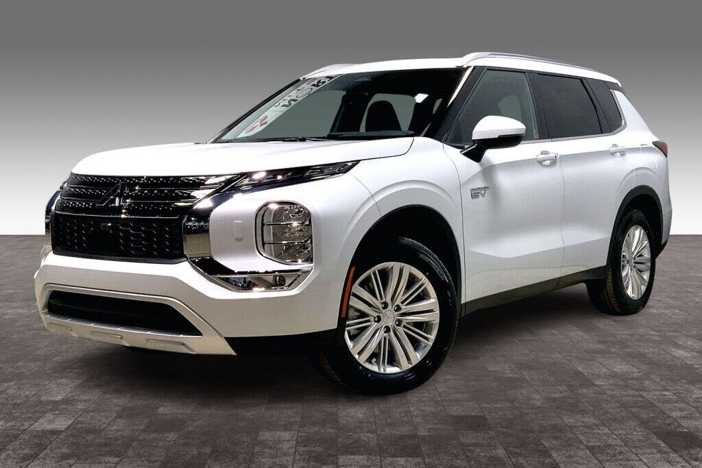 Mitsubishi Outlander Hybrid Plug-in SE S-AWC 2025
