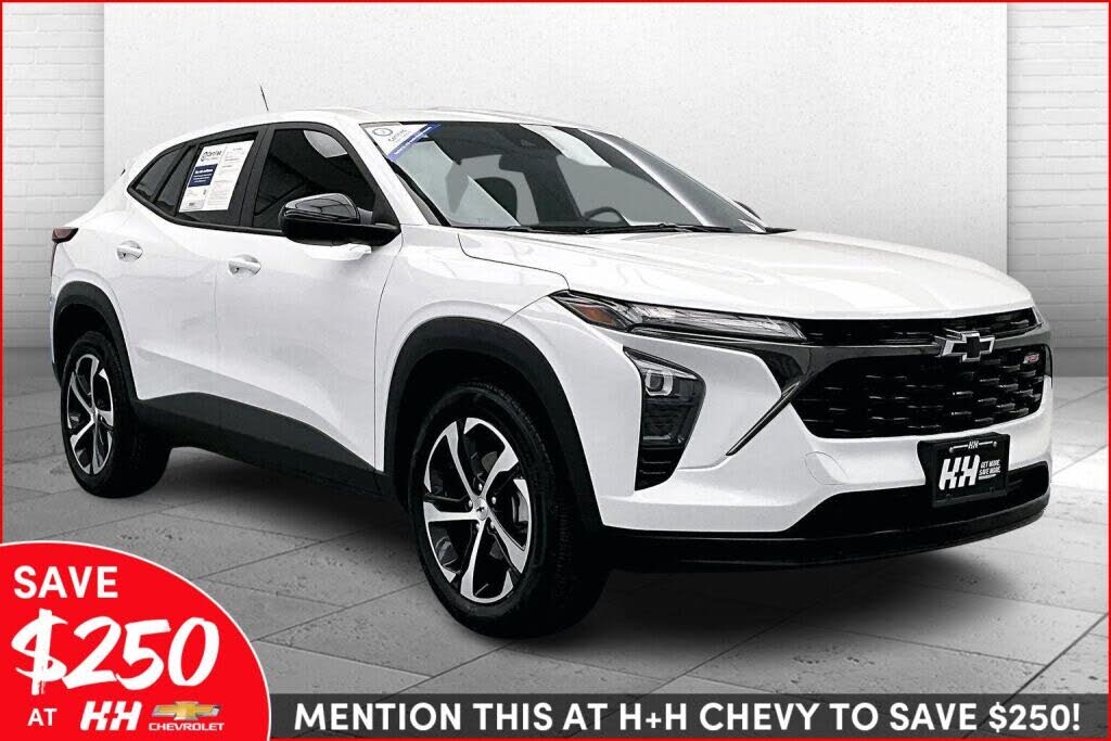 2024 Chevrolet Trax RS with 1RS FWD