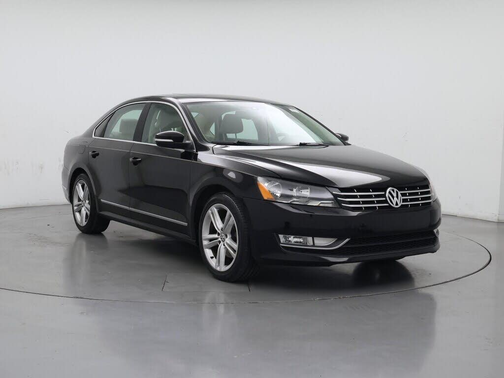 2014 Volkswagen Passat SEL Premium