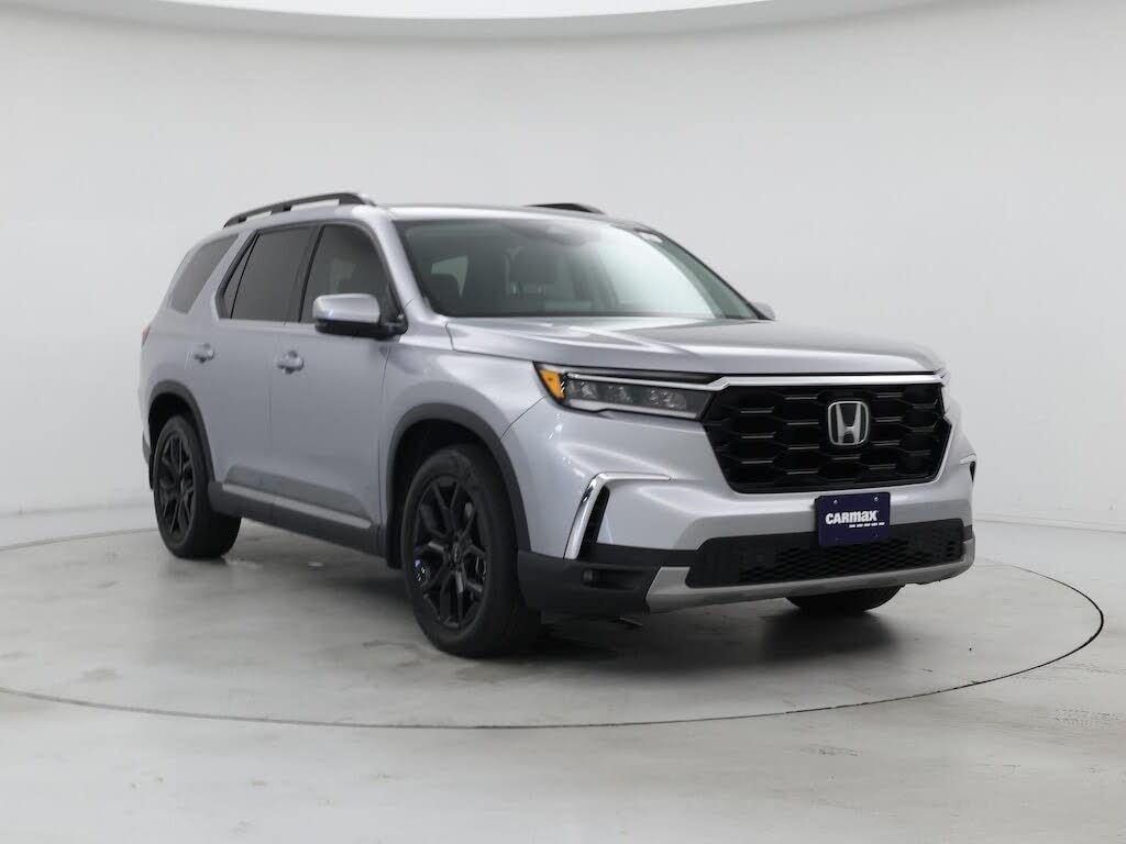 2025 Honda Pilot Touring AWD