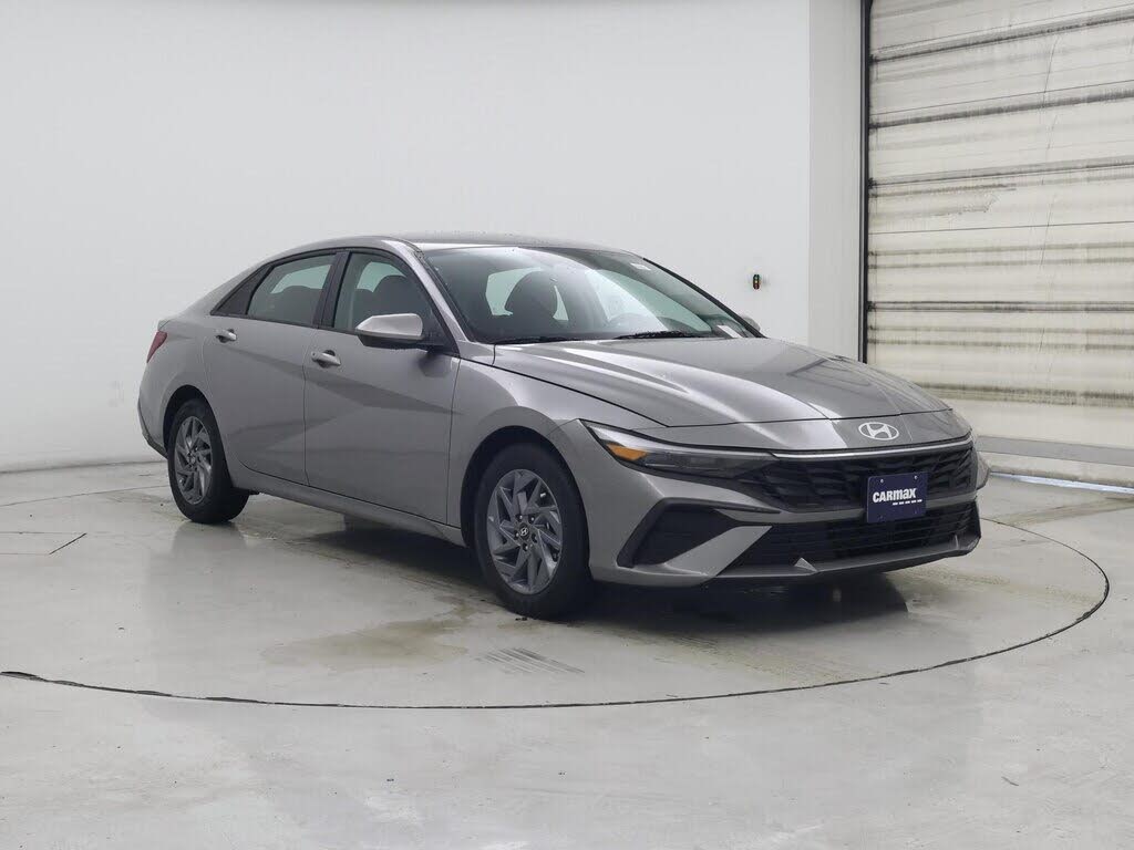 2025 Hyundai Elantra Hybrid SEL Sport FWD