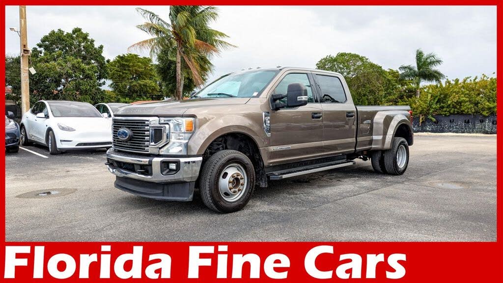 2022 Ford F-350 Super Duty XLT Crew Cab LB DRW 4WD