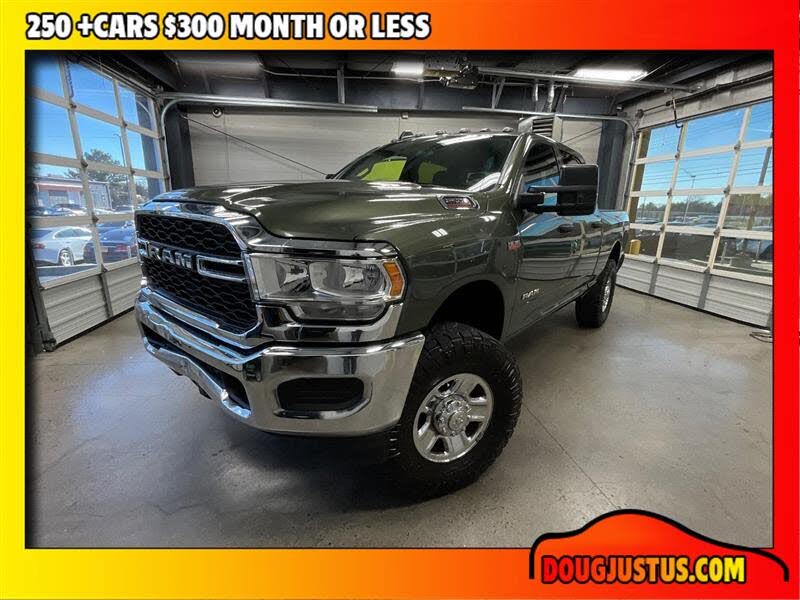 2022 RAM 2500 Tradesman Crew Cab 4WD