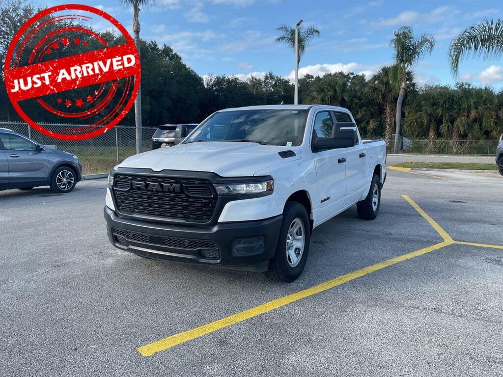 2025 RAM 1500 Tradesman Crew Cab 4WD