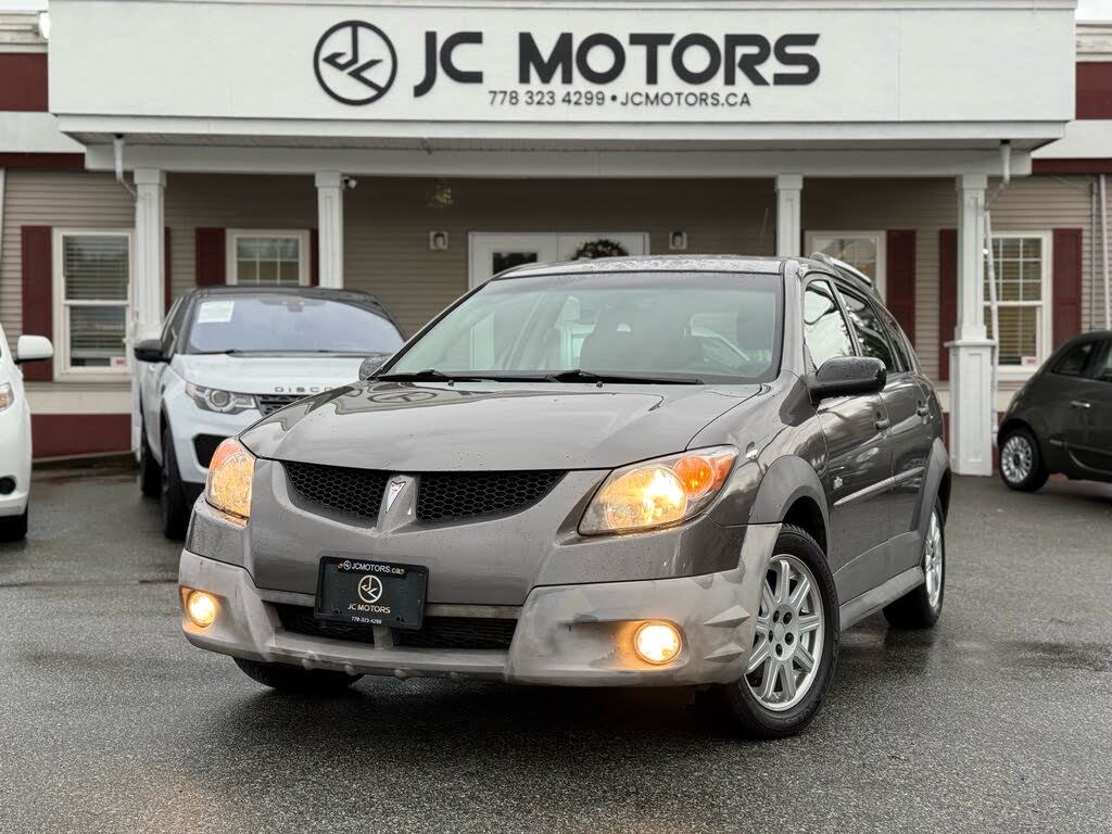 2004 Pontiac Vibe Base