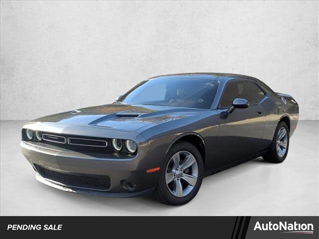 2019 Dodge Challenger SXT RWD