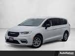 Chrysler Pacifica Touring L FWD