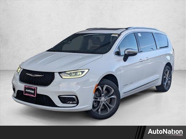 2026 Chrysler Pacifica Pinnacle AWD