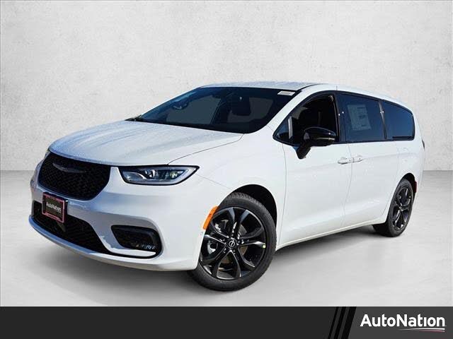 2026 Chrysler Pacifica Select FWD