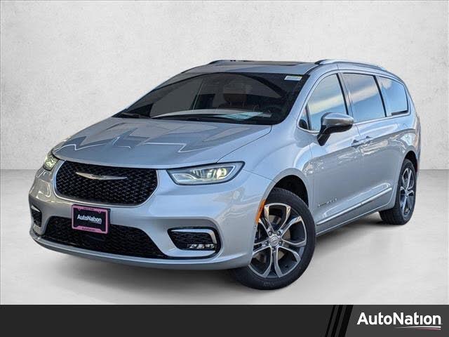 2026 Chrysler Pacifica Pinnacle AWD