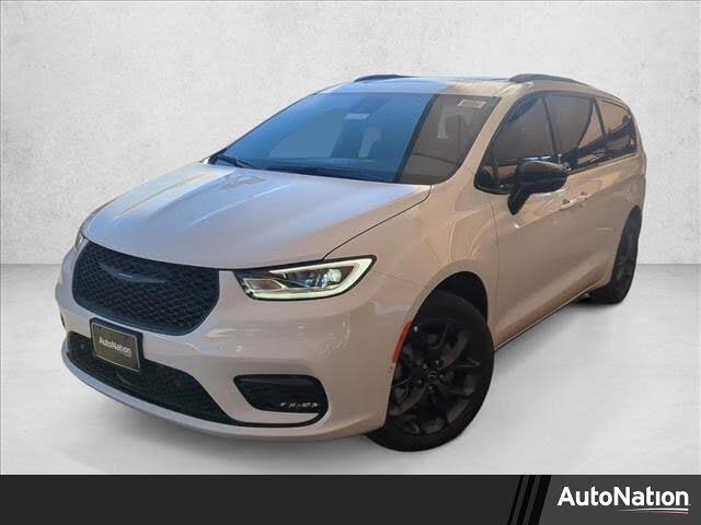 2026 Chrysler Pacifica Limited AWD