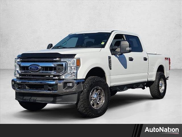 2022 Ford F-250 Super Duty XLT Crew Cab 4WD