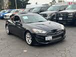 Hyundai Genesis Coupe 2.0T Premium RWD