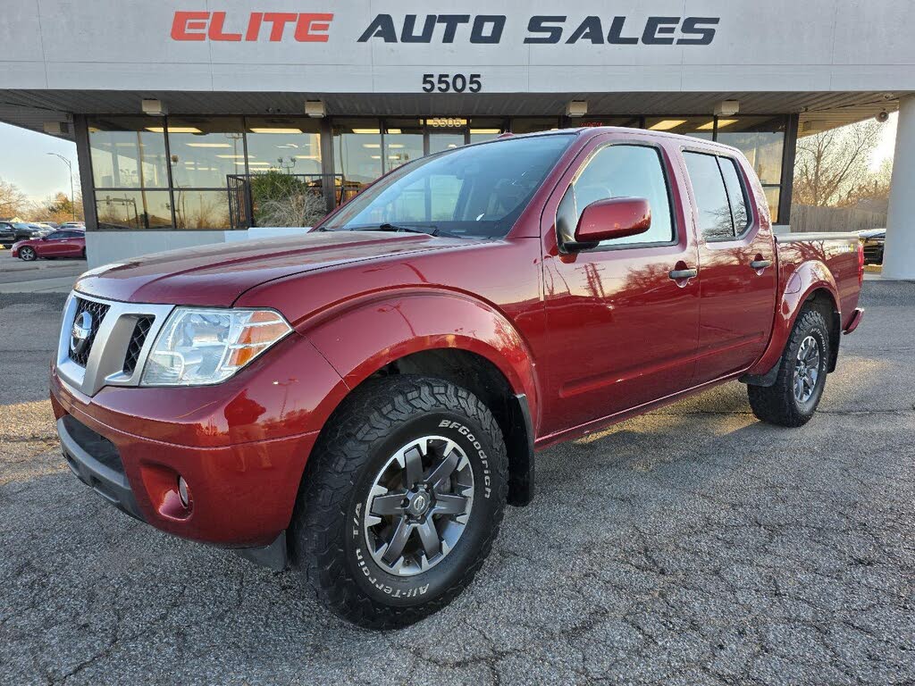 2018 Nissan Frontier PRO-4X Crew Cab 4WD
