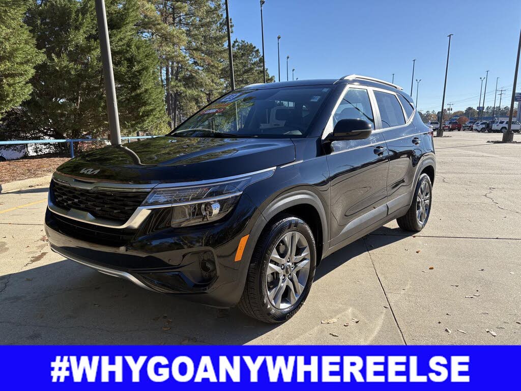 2023 Kia Seltos S FWD