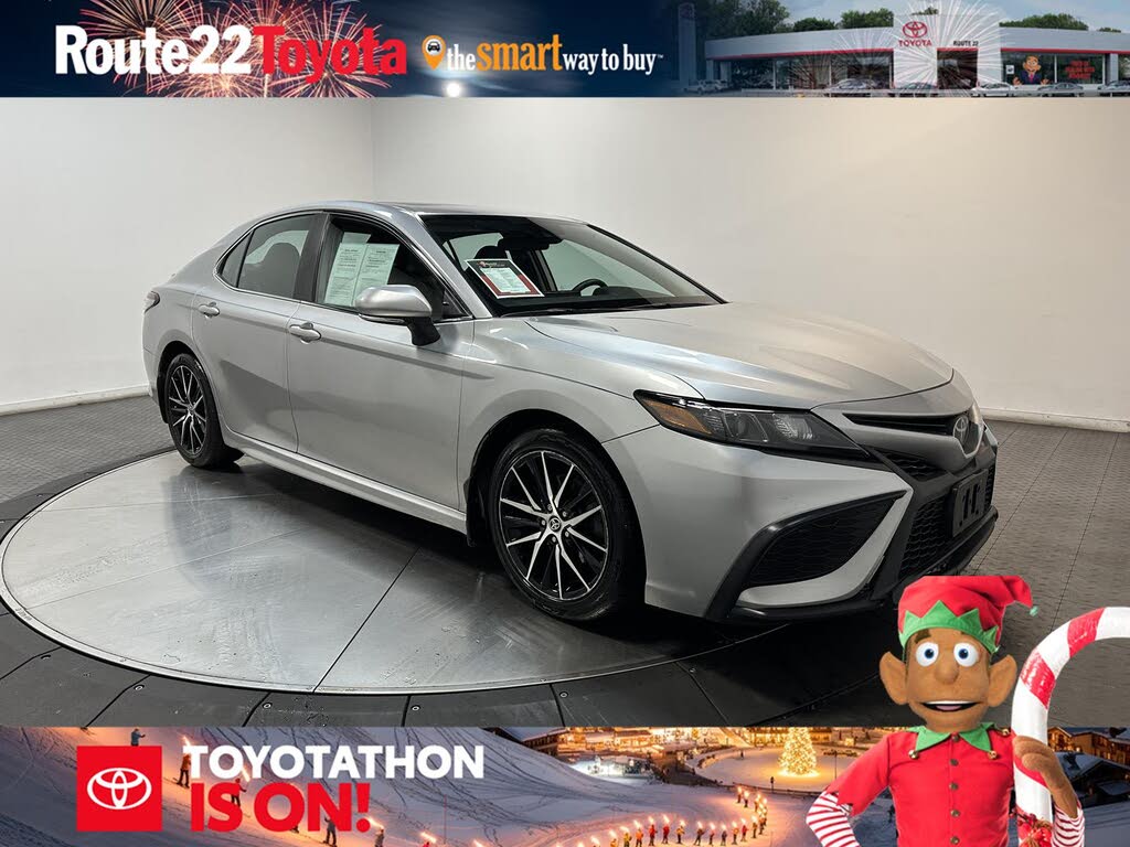 2023 Toyota Camry SE AWD