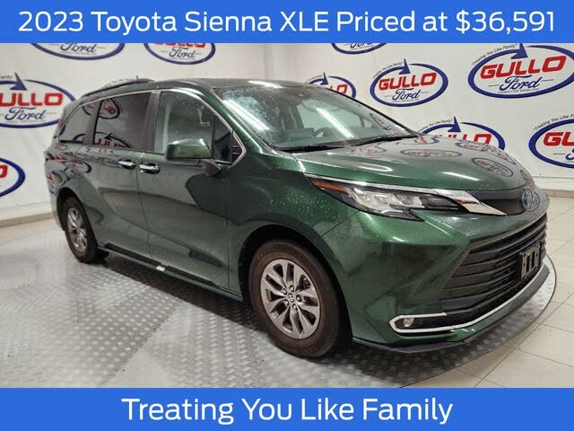2023 Toyota Sienna XLE 7-Passenger FWD