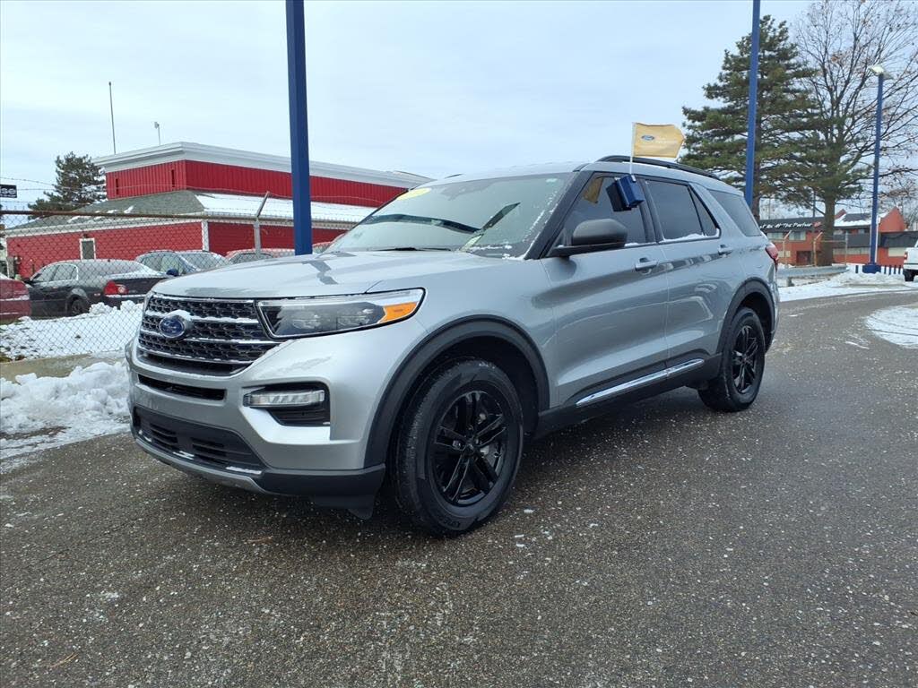 2024 Ford Explorer XLT AWD
