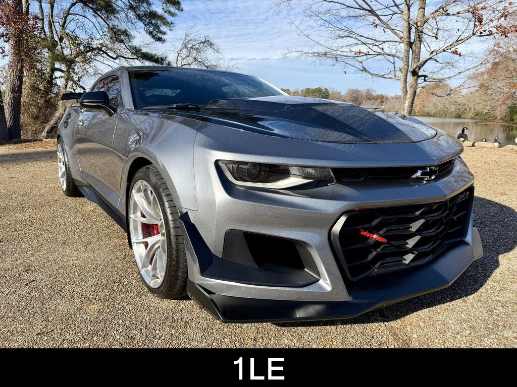 2019 Chevrolet Camaro ZL1 Coupe RWD