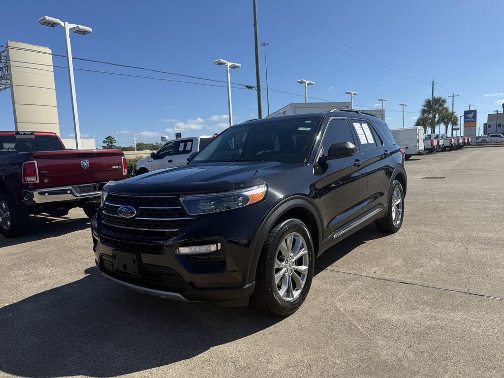 2022 Ford Explorer XLT AWD