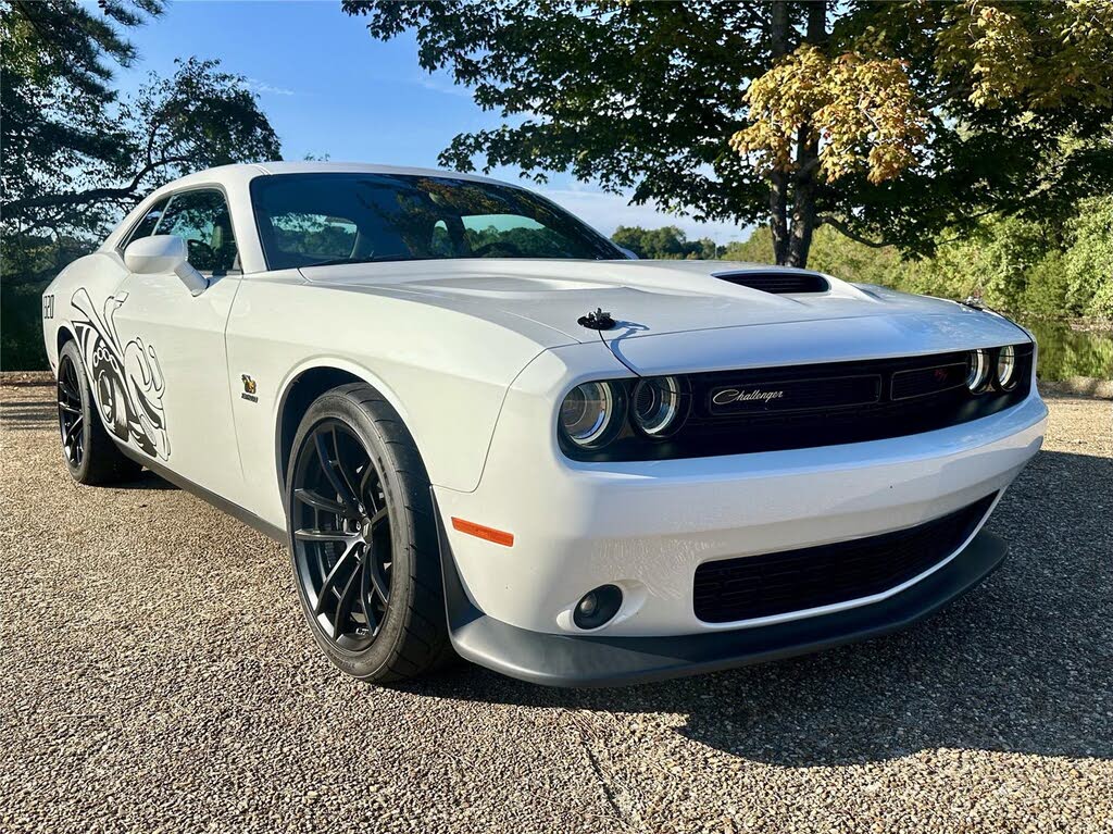 2023 Dodge Challenger R/T Scat Pack RWD