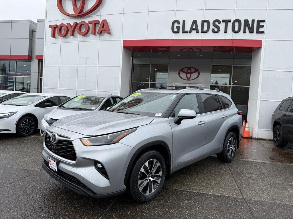 2023 Toyota Highlander XLE AWD