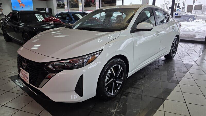 2025 Nissan Sentra SV FWD