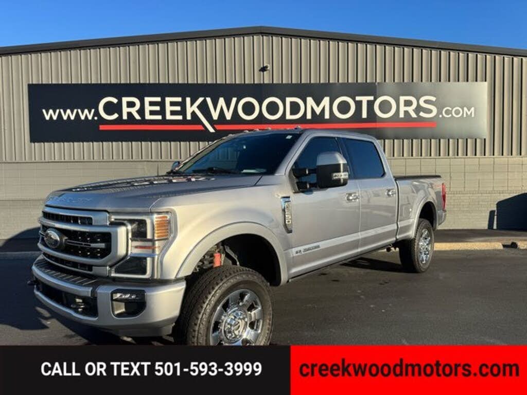 2022 Ford F-250 Super Duty Lariat Crew Cab 4WD