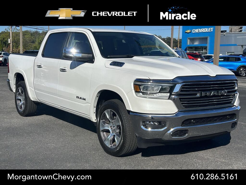 2022 RAM 1500 Laramie Crew Cab 4WD