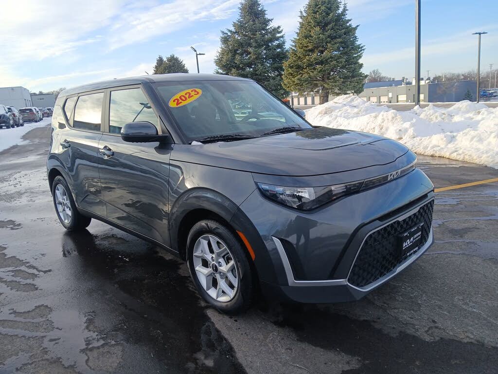 2023 Kia Soul LX FWD