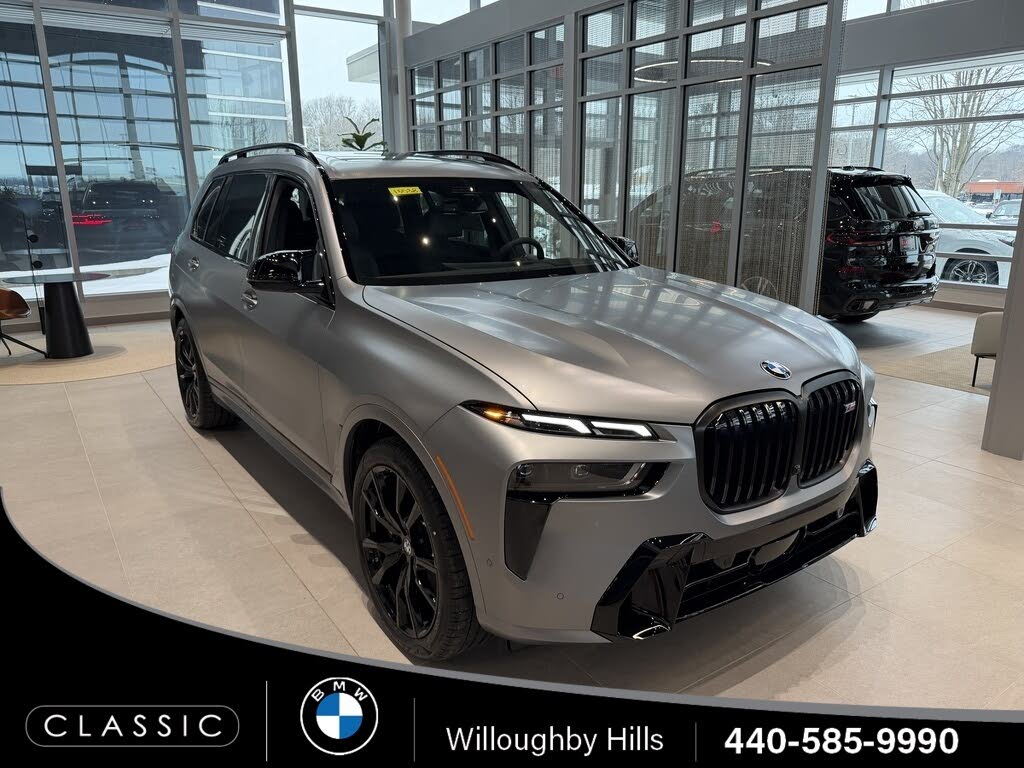 2026 BMW X7 M60i AWD