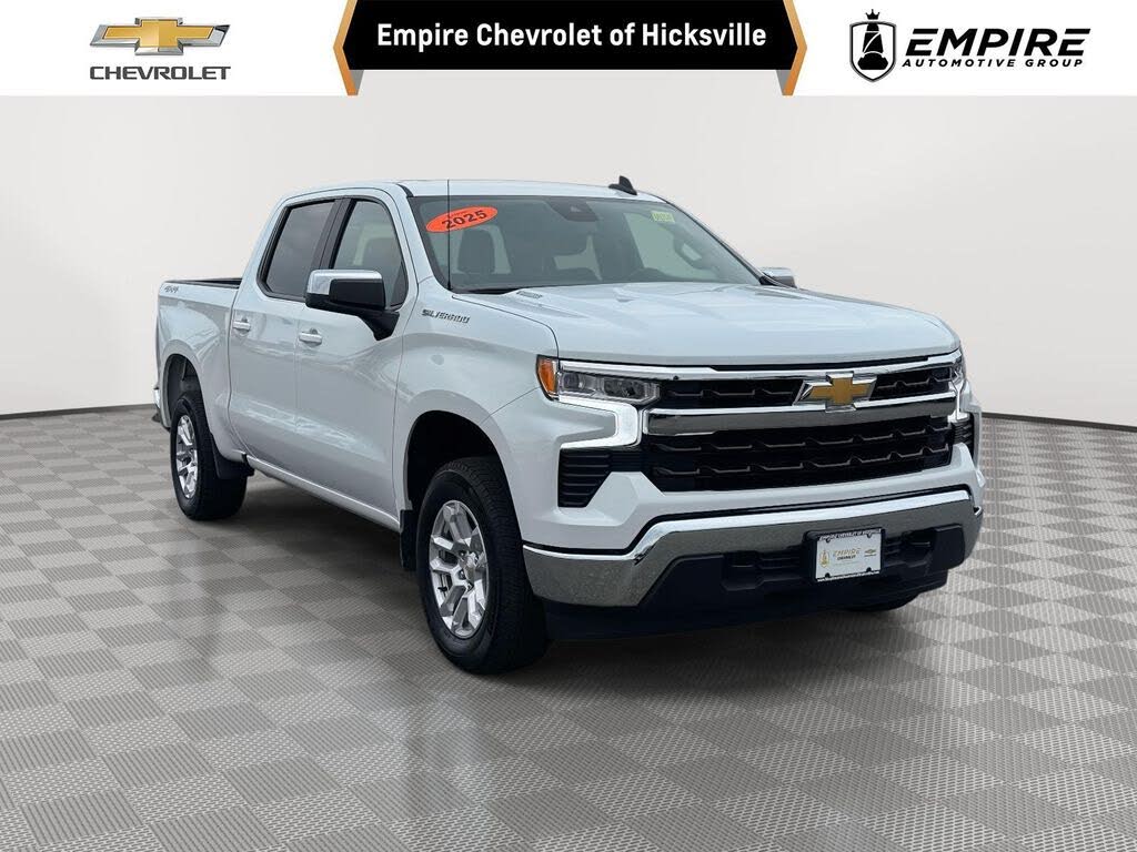 2025 Chevrolet Silverado 1500 LT Crew Cab 4WD